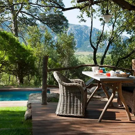 Le Hameau De Saparale Hotel 4*
