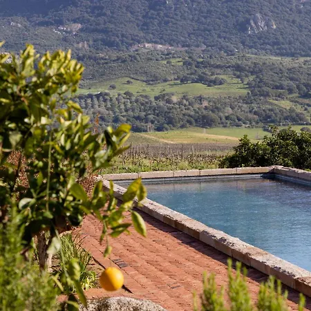 Le Hameau De Saparale 4*