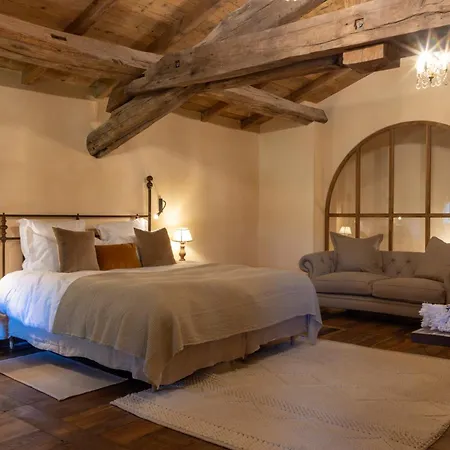 Le Hameau De Saparale Hotel 4*